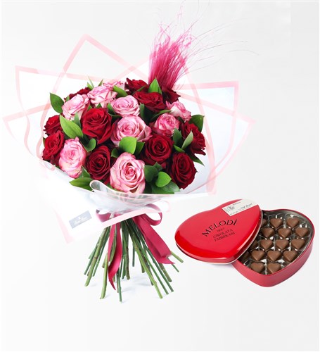 Inlove Xl Buket & Melodi Kalp Çikolata Kırmızı Metal Kutu